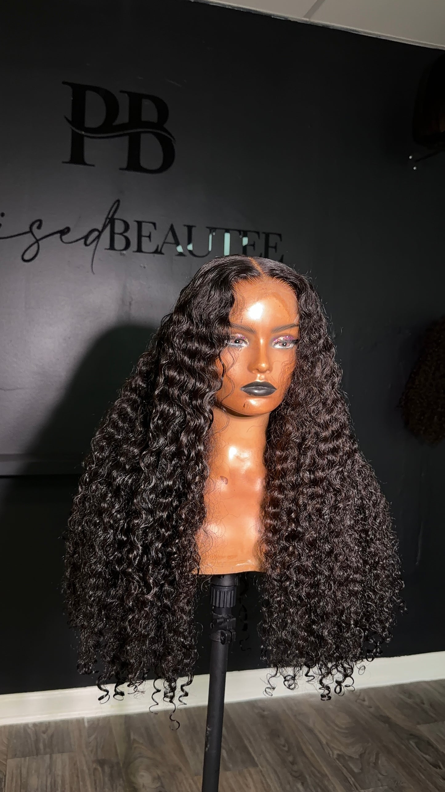 "Jasmine" Unit (5x5 Closure)